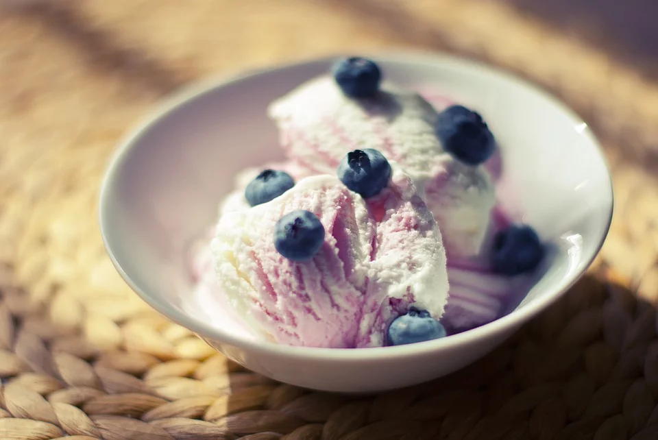 Ice-cream on a plate